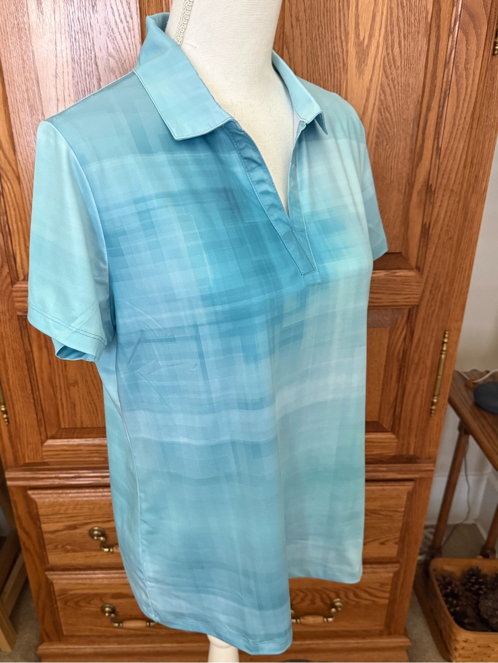 Yatta Golf Premium Polo Shirt - Picture 4 of 10